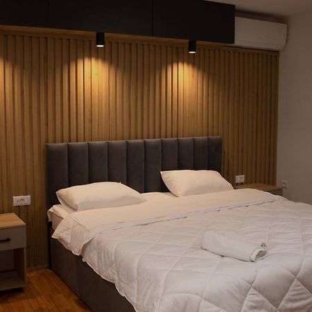 Hotel Cingo Ohrid Esterno foto