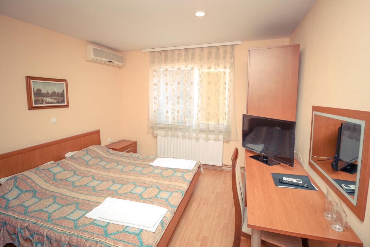 Hotel Cingo Ohrid Esterno foto