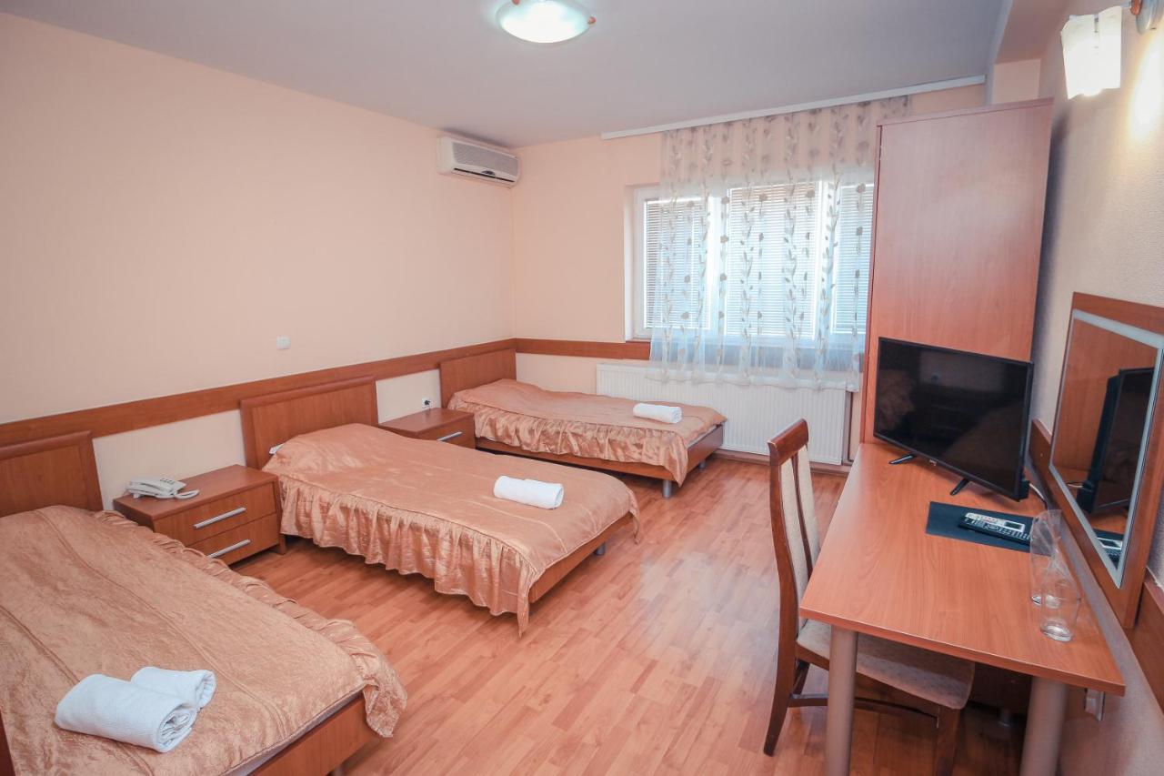 Hotel Cingo Ohrid Esterno foto