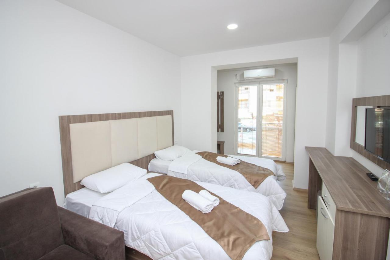 Hotel Cingo Ohrid Esterno foto