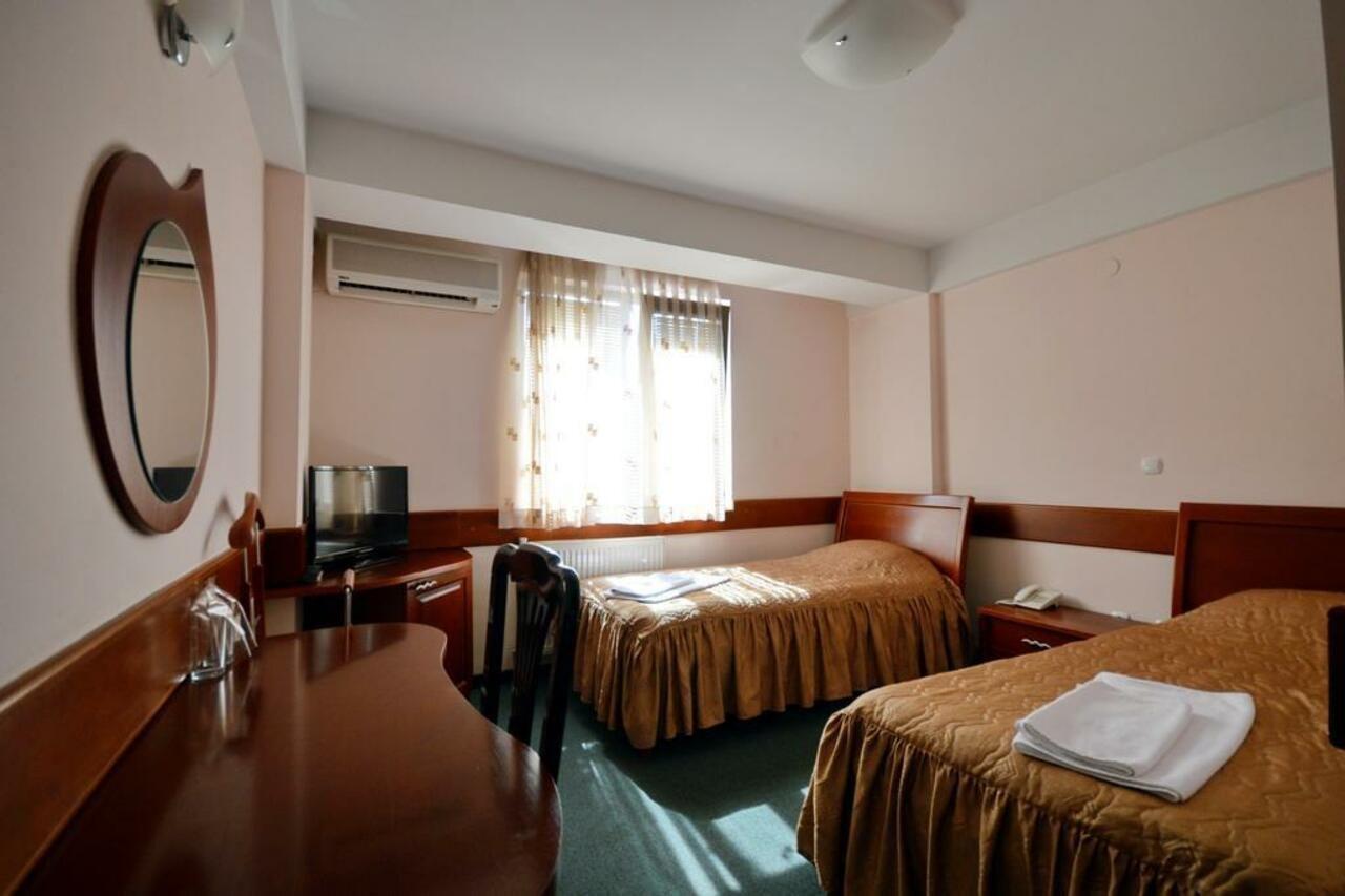 Hotel Cingo Ohrid Esterno foto