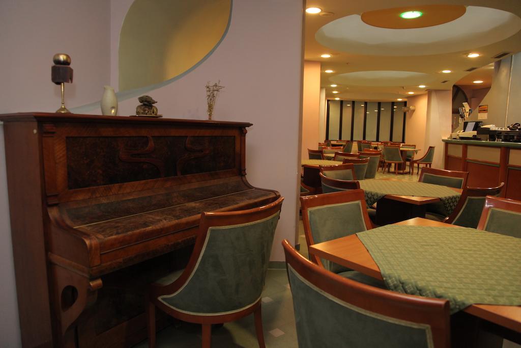 Hotel Cingo Ohrid Esterno foto