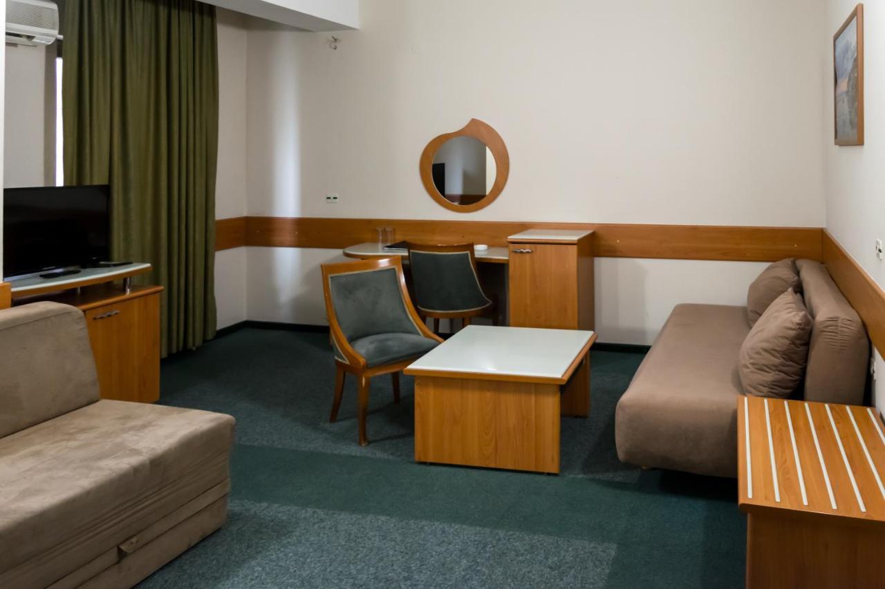 Hotel Cingo Ohrid Esterno foto
