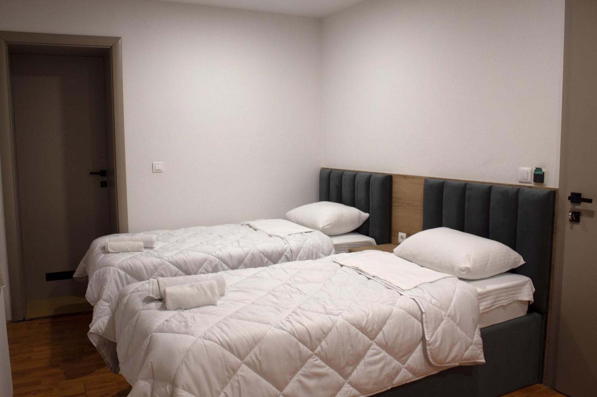 Hotel Cingo Ohrid Esterno foto